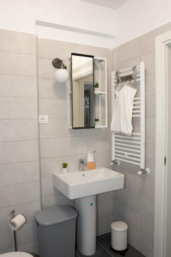 Lazo Two Room- Luxury Apartment Bucureşti Eksteriør bilde