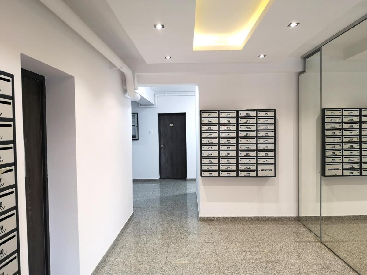 Lazo Two Room- Luxury Apartment Bucureşti Eksteriør bilde