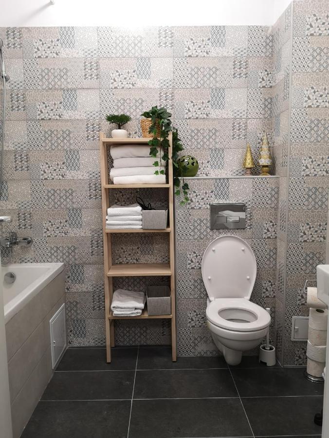 Lazo Two Room- Luxury Apartment Bucureşti Eksteriør bilde
